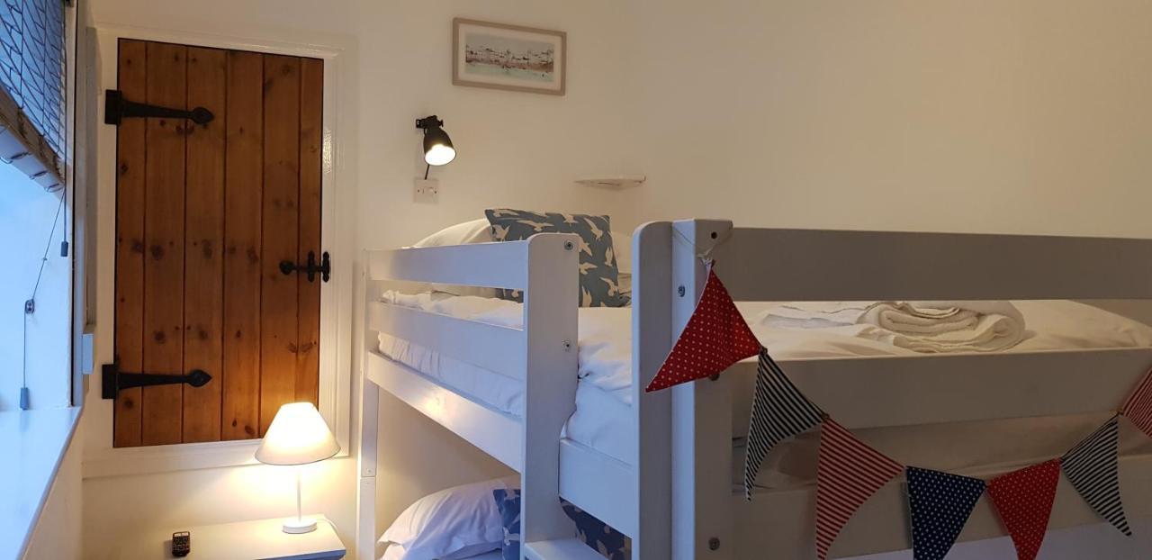 The Hideaway Villa Whitby Kültér fotó